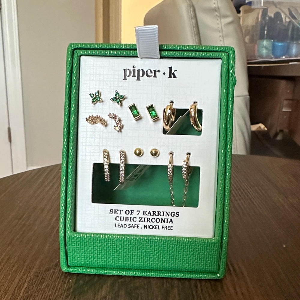Piper K Green Earrings Set Emerald Inspired NIB